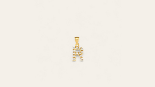 Charm Lettre "R"  avec perles Nacrées, doré ( chaine offerte )